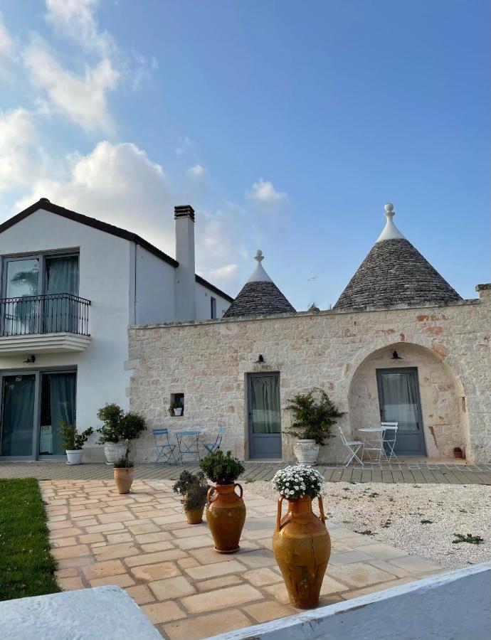 Trullisia Bed And Breakfast Alberobello Exterior photo